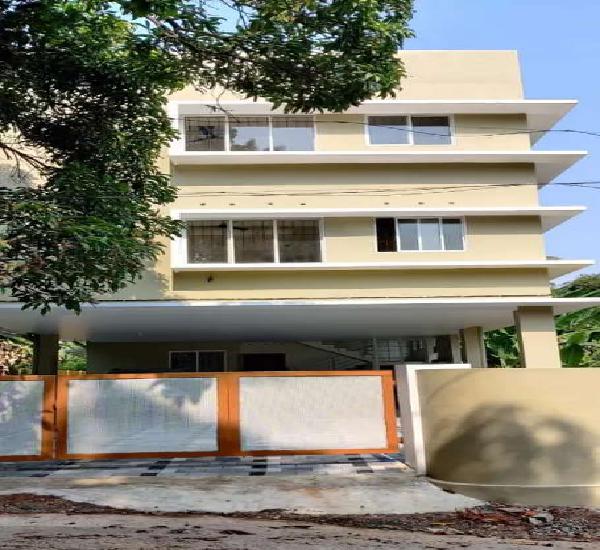 2bhk apartment 500 mtr from baker junction, kottayam